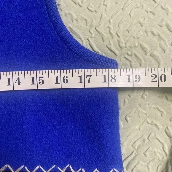 Requirements Blue Snowflake Cut Out 100% Wool Zip Up Sleeveless Vest Size Small - Picture 7 of 7